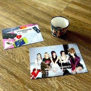 Le Sserafim Pop Up Los Angeles Postcards and Drink Koozie